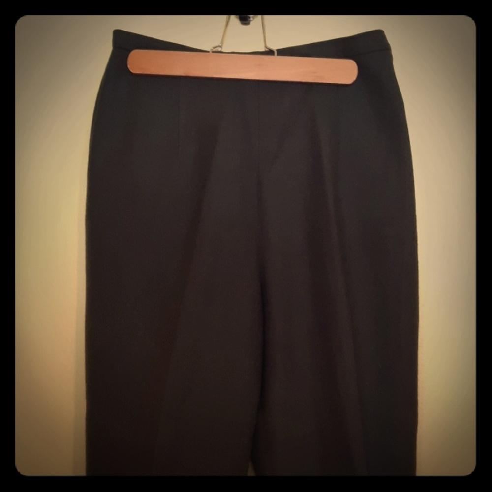 Vintage /olive /wool /dress pants/ measures 25 in.